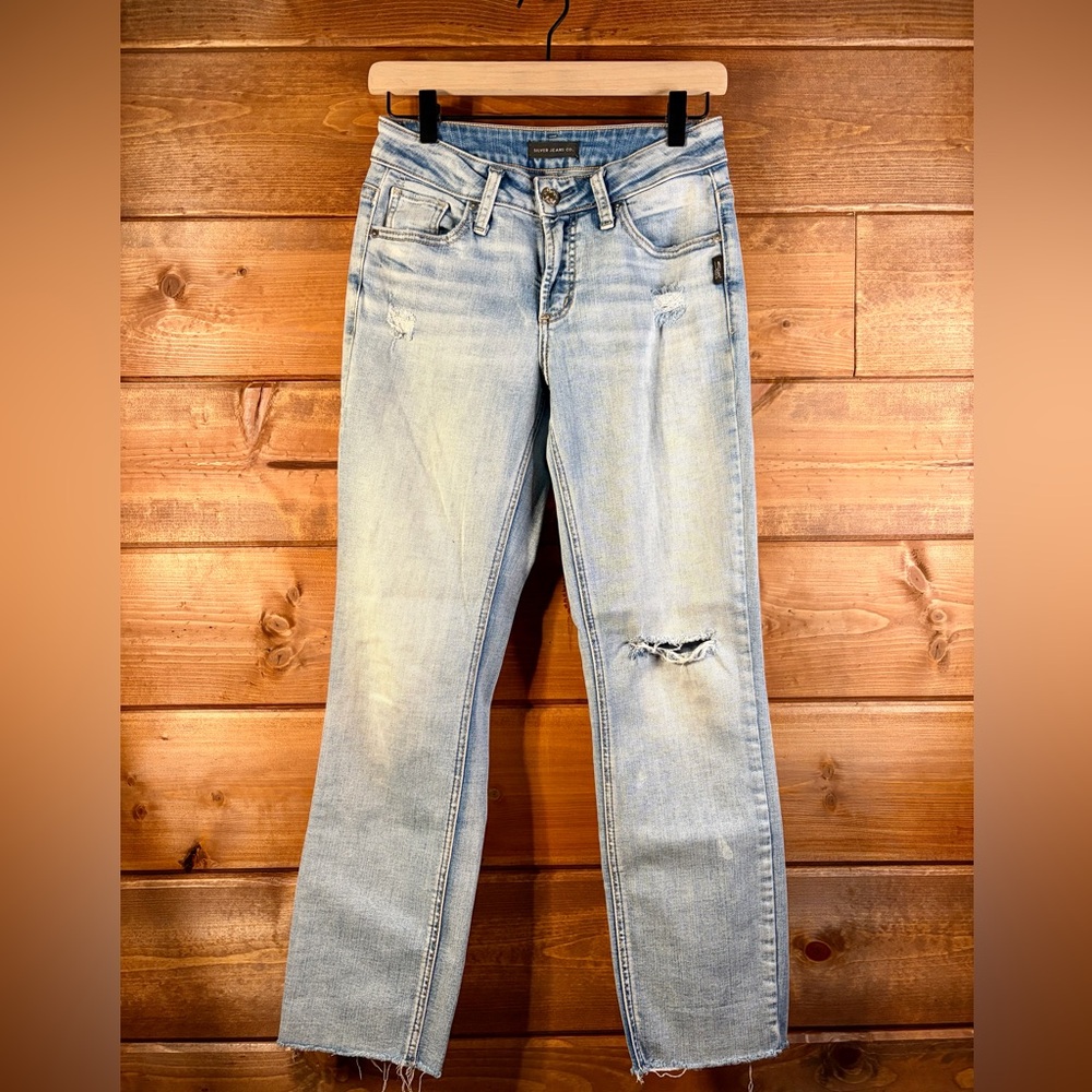 Silver Jeans 28x27 Light Blue Distressed Straight Leg Jeans 💙